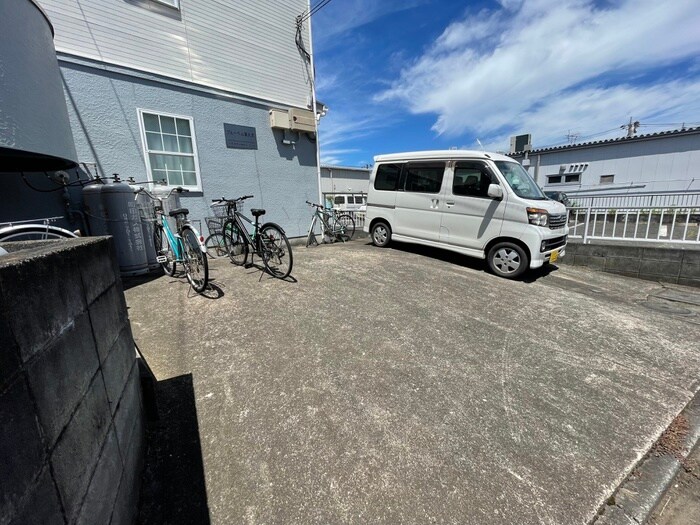 駐車場 ブルーベル南大沢