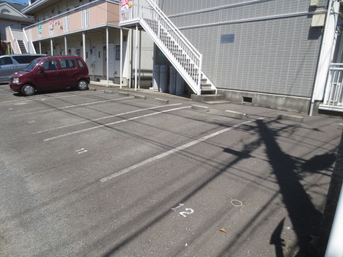 駐車場 サイレントハイムＢ