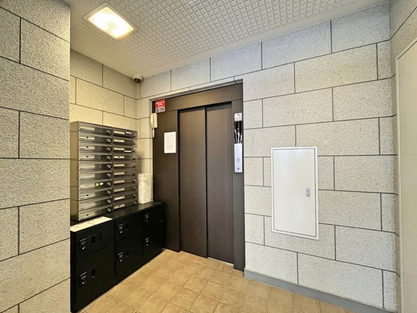 エントランス部分 アーバンタニ