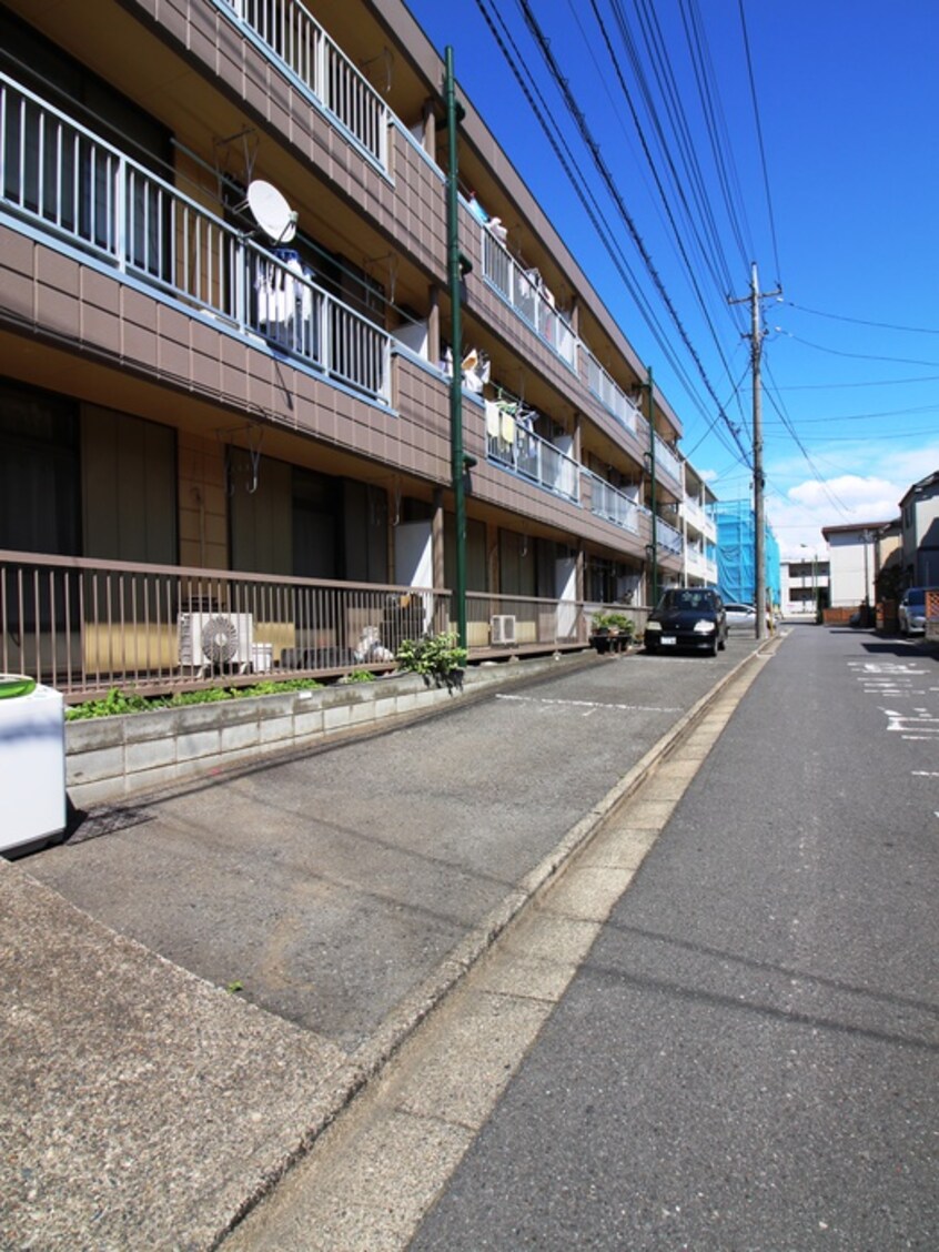 駐車場 メゾンサイキ