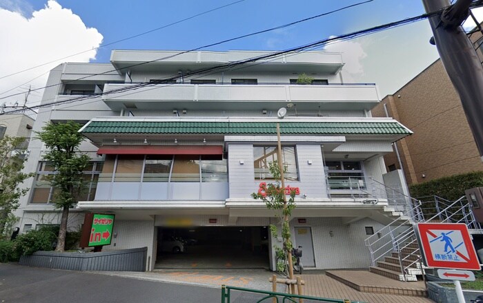 サイゼリヤ 西落合店(その他飲食（ファミレスなど）)まで217m コーポマリーナ西落合