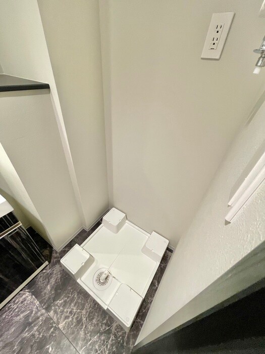 洗濯機置場 GRANSITE IKEBUKURO