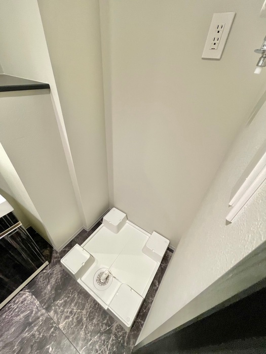 洗濯機置場 GRANSITE IKEBUKURO