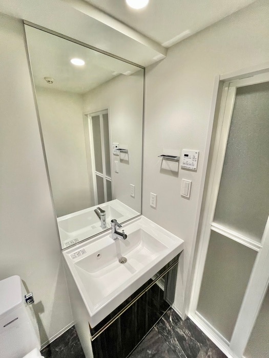 洗面 GRANSITE IKEBUKURO