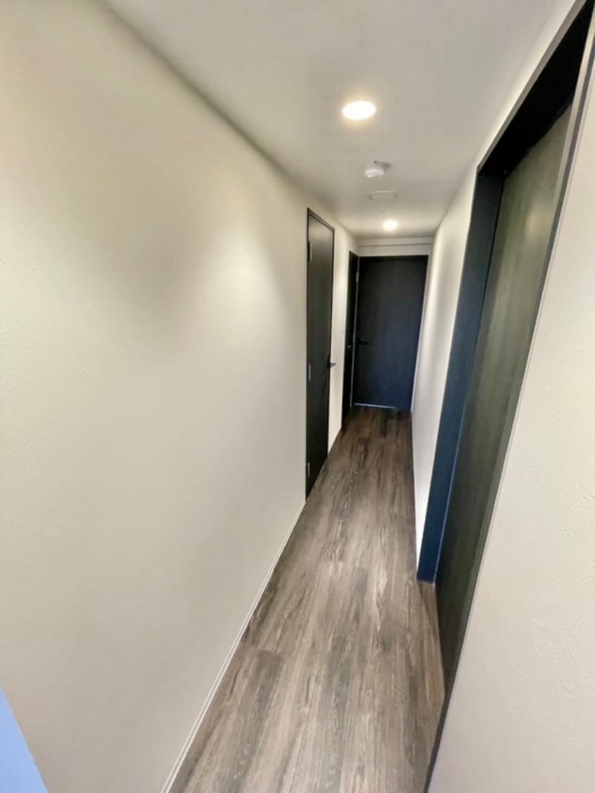 廊下 GRANSITE IKEBUKURO