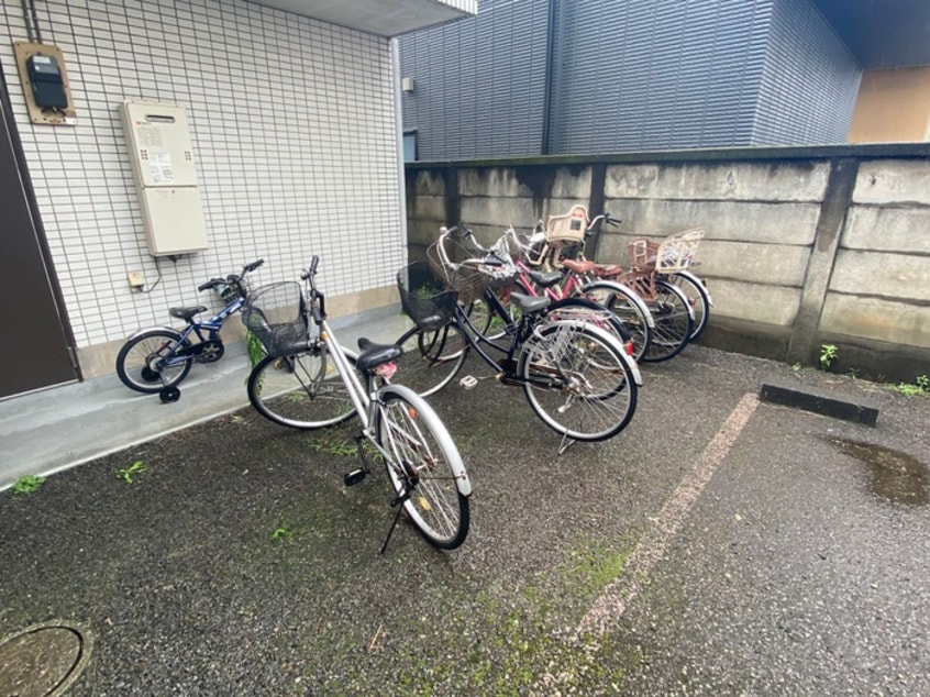 駐輪場 メゾン・ド・若松Ⅰ