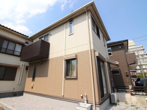 新宿町戸建貸家