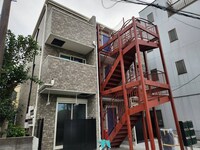 ハーミットクラブハウスカトレア