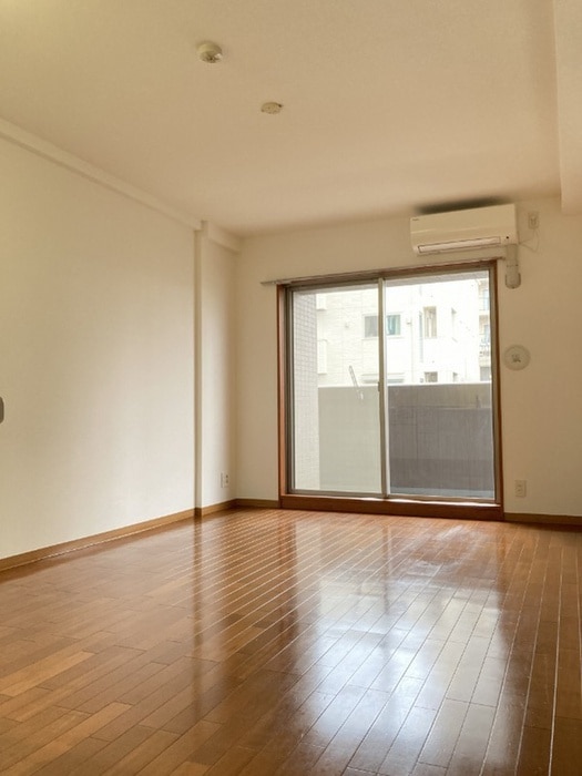 居室 ロワールヒエダ