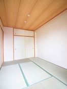 居室 ロワールヒエダ