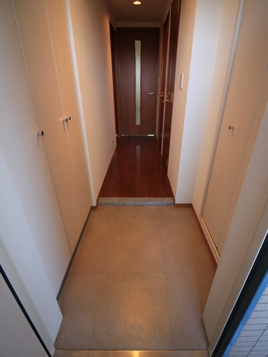 玄関 ロワールヒエダ