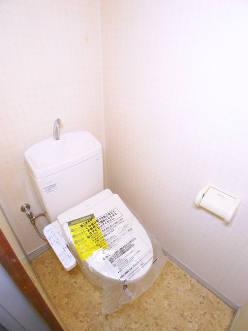 トイレ メゾン逆井1号棟