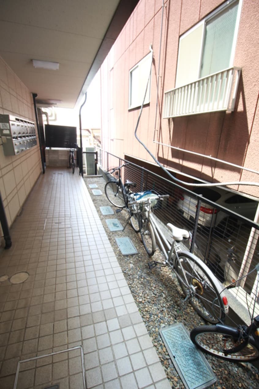 駐輪場 サンライズマツシタ