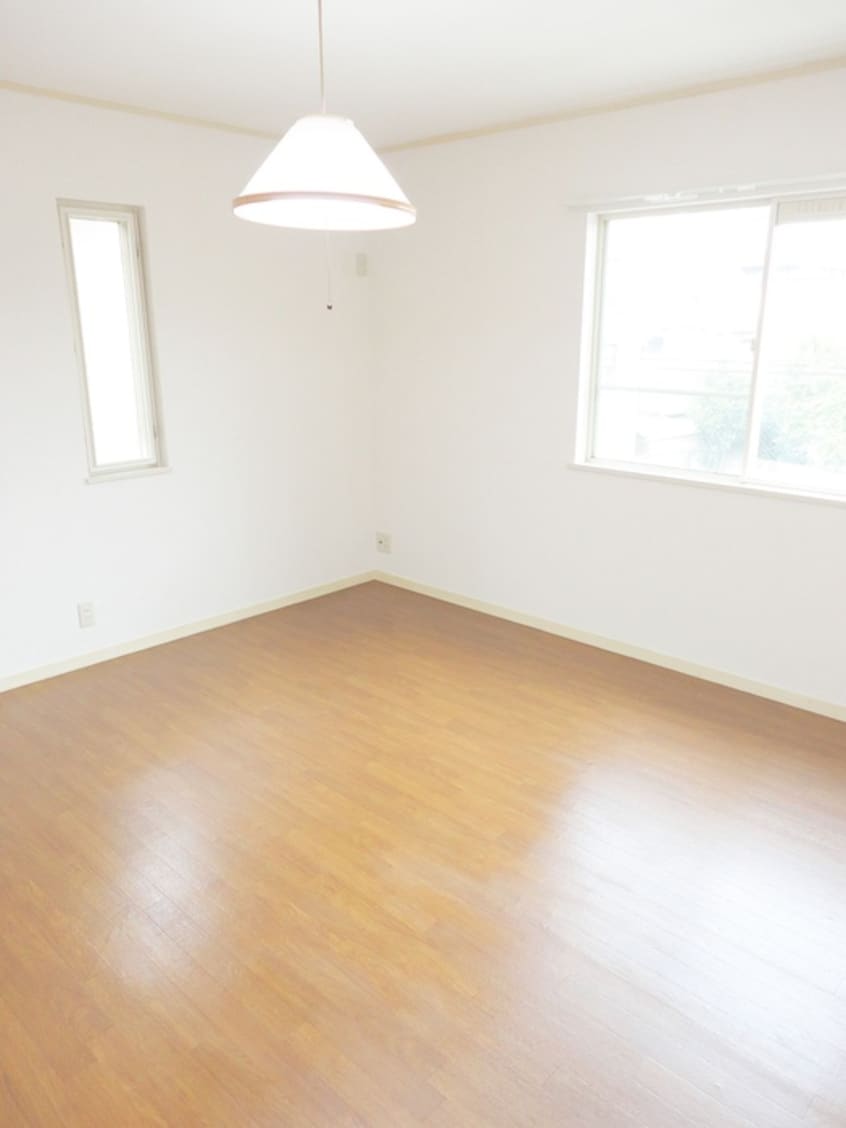 居室 中村メゾネット