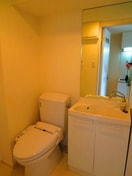 トイレ アクサス新宿中落合(801)