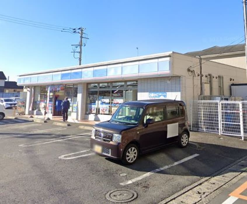 ローソン(コンビニ)まで1090m サンパース