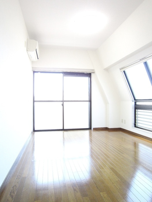 居室 クレ－ル・アルジャン