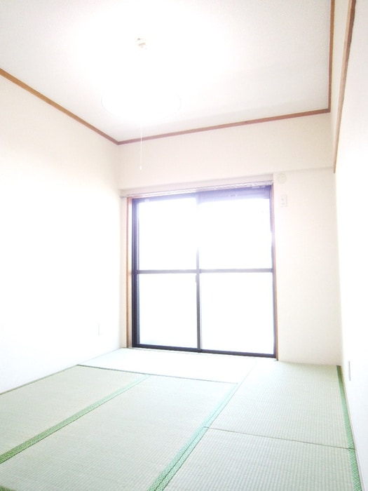 居室 クレ－ル・アルジャン