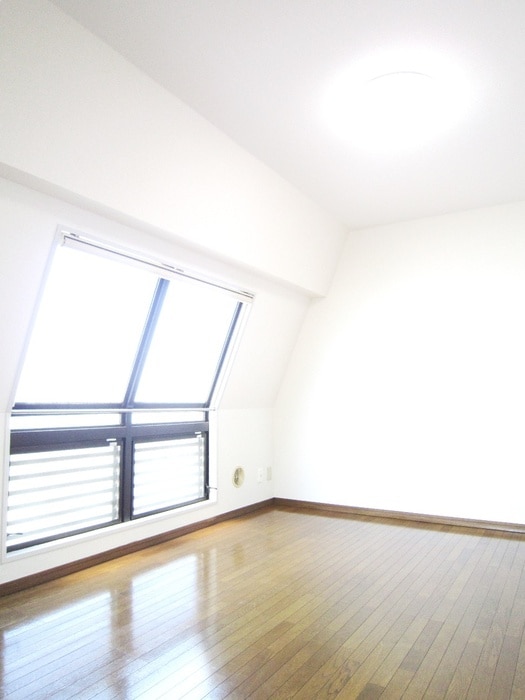 居室 クレ－ル・アルジャン