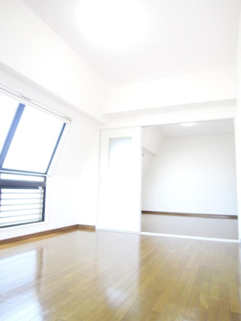 内観写真 クレ－ル・アルジャン