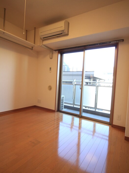 居室 Primal Machida