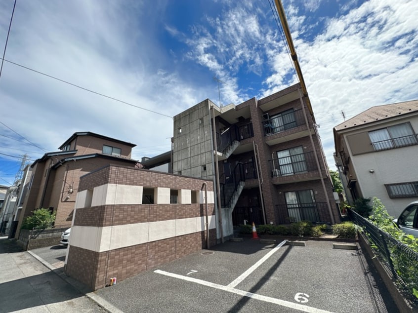 駐車場 サンサ－ラＭ