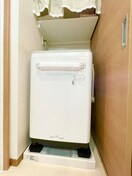 洗濯機置場 ﾗｲｵﾝｽﾞﾏﾝｼｮﾝ吾妻橋（１１０５）