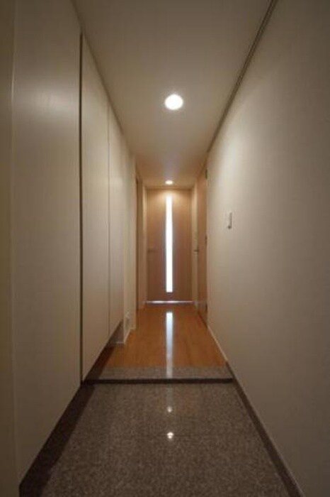 廊下 ユニゾンタワ－(501)