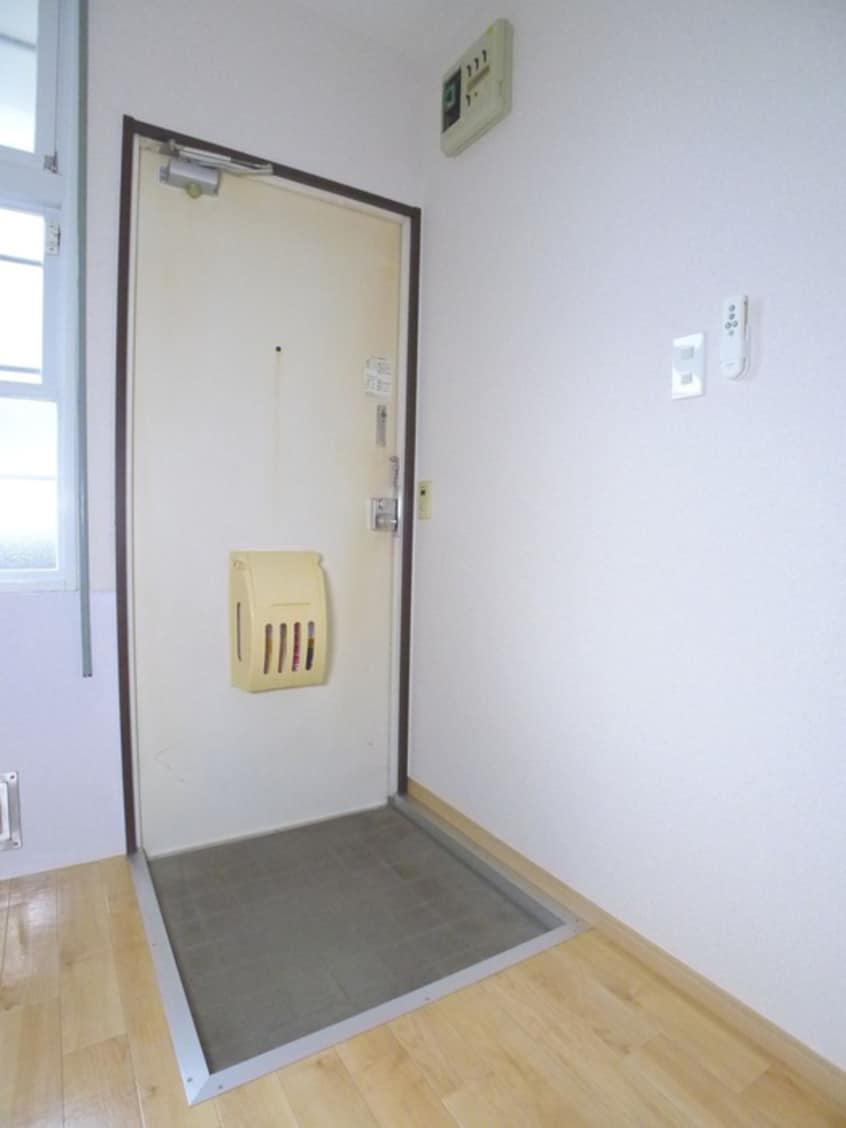 玄関 フレンドリーハウスA