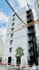 Fullea両国の外観