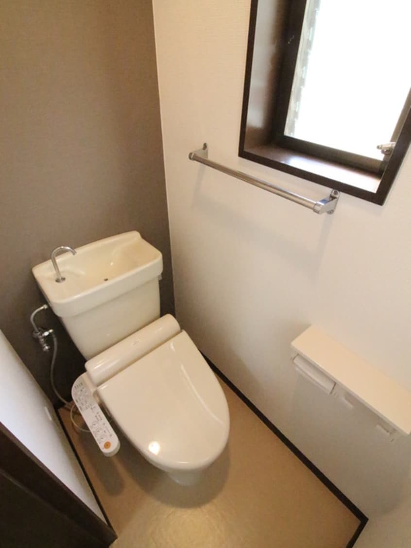 トイレ コーポ赤坂