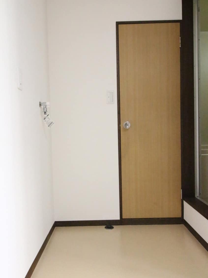 洗濯機置場 コーポ赤坂