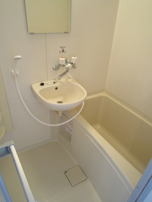 バス／シャワールーム等 トゥインクルコ－ト大町５番館