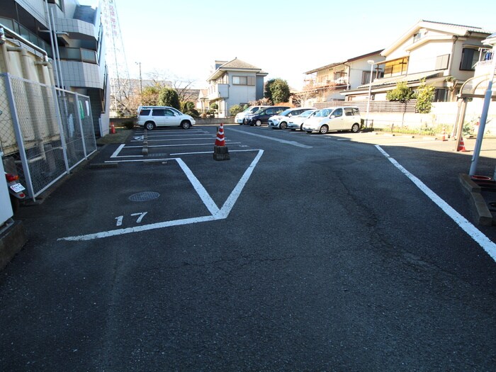 駐車場 パークアヴェニュー