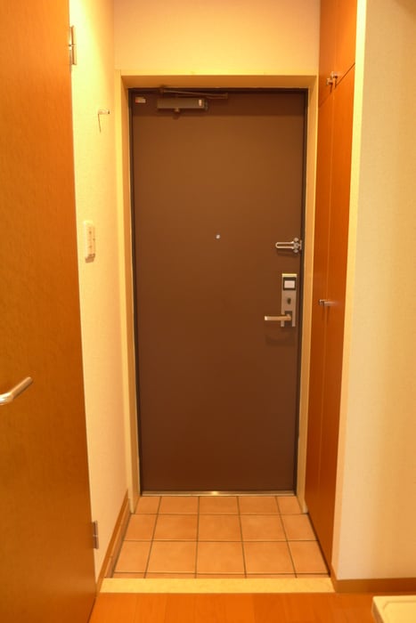 玄関 新江古田ＳＴ・ＨＯＵＳＥ