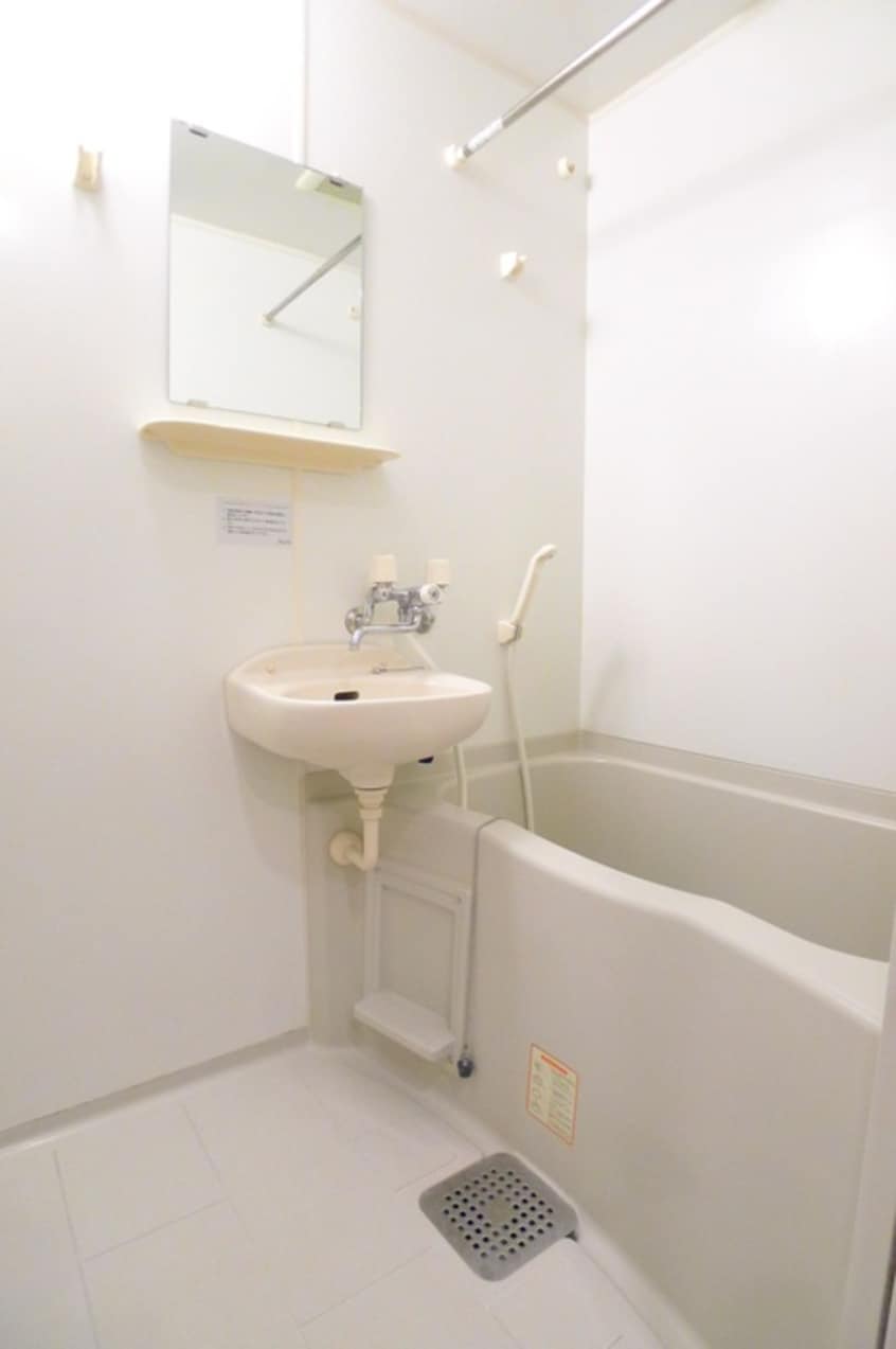 バス／シャワールーム等 バウスクロス市川