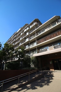 ﾛｰｽﾞﾊｲﾂ仙台坂（311）
