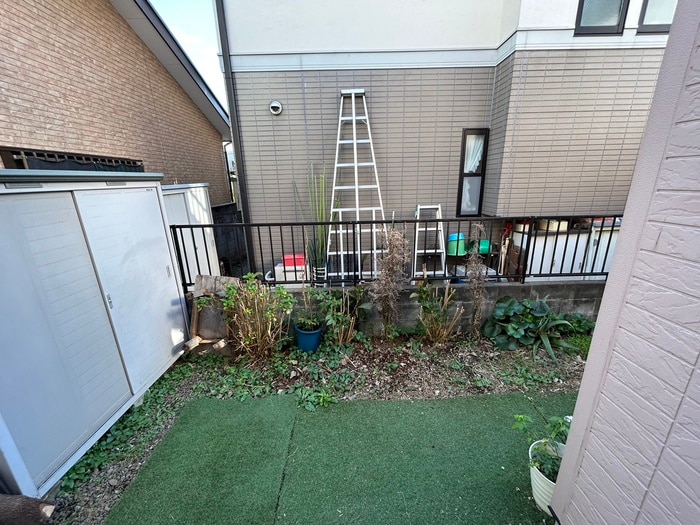 ベランダ・バルコニー Ｓｈｉｎｅ　ｗｏｏｄｓ