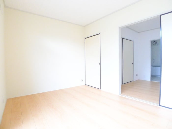 居室 パ－ルハイツ