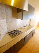 キッチン グリ－ンヴィラ