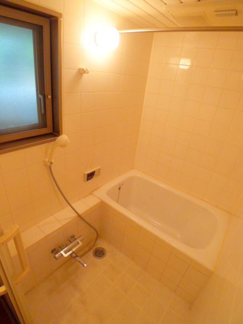 バス／シャワールーム等 グリ－ンヴィラ