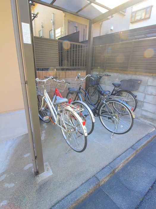 駐輪場 メゾンパルム