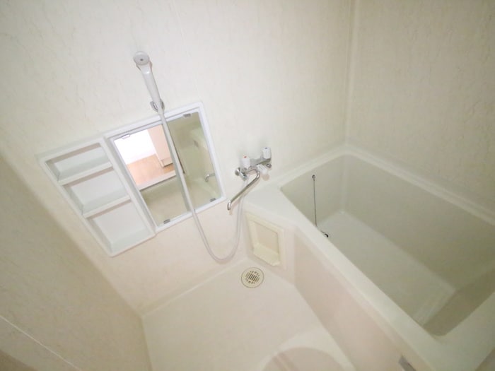 バス／シャワールーム等 アイリスハイム