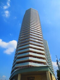 ユニゾンタワ－(402)