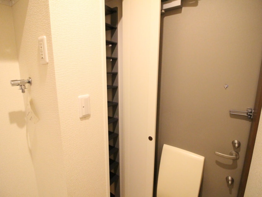 靴箱 ラフィネ谷塚