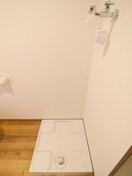 洗濯機置場 ガーデンヒルズ芝樋ノ爪ＥＡＳＴ