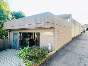 カテリーナ生田（108）