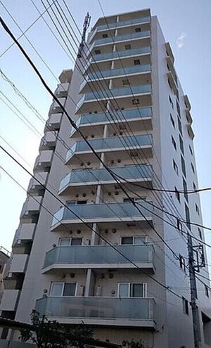 ウィスティリア大森山王(807)