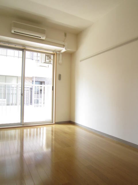 居室 Ｓ－ＦＯＲＴ市川