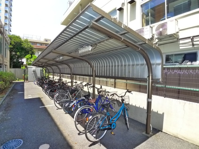 駐輪場 Ｓ－ＦＯＲＴ市川